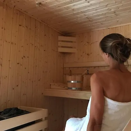 Bed & Breakfast Anna, *