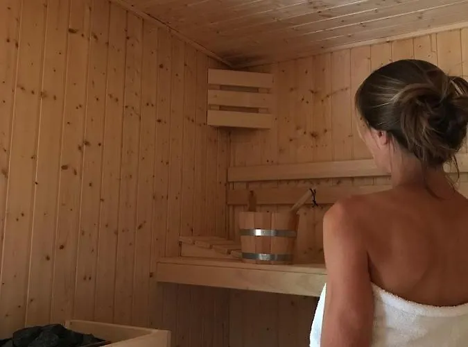 Frühstückspension Anna, 3*